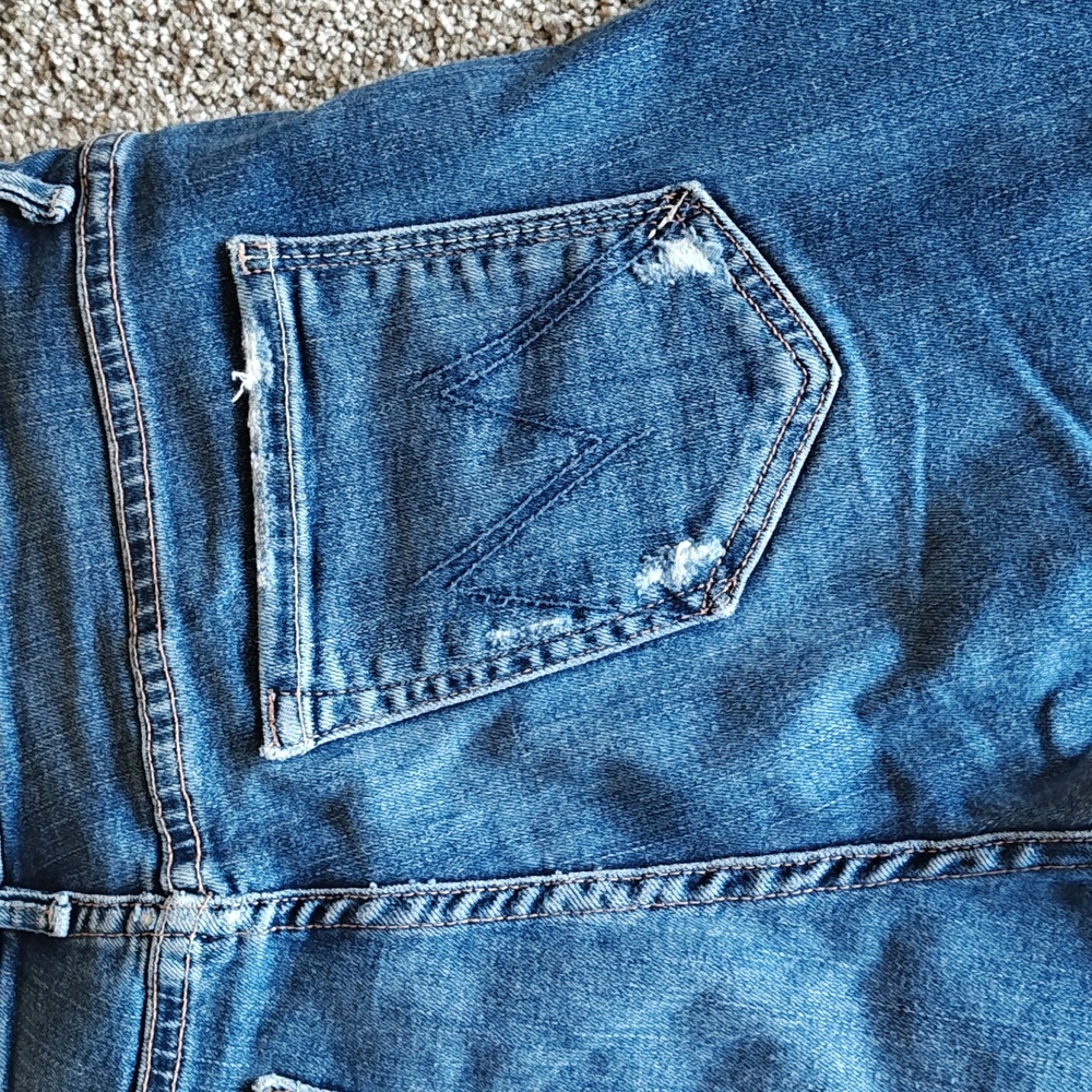 Mother The Insider Crop Step Chew Dancing on Coals Distressed Jeans Sz 29